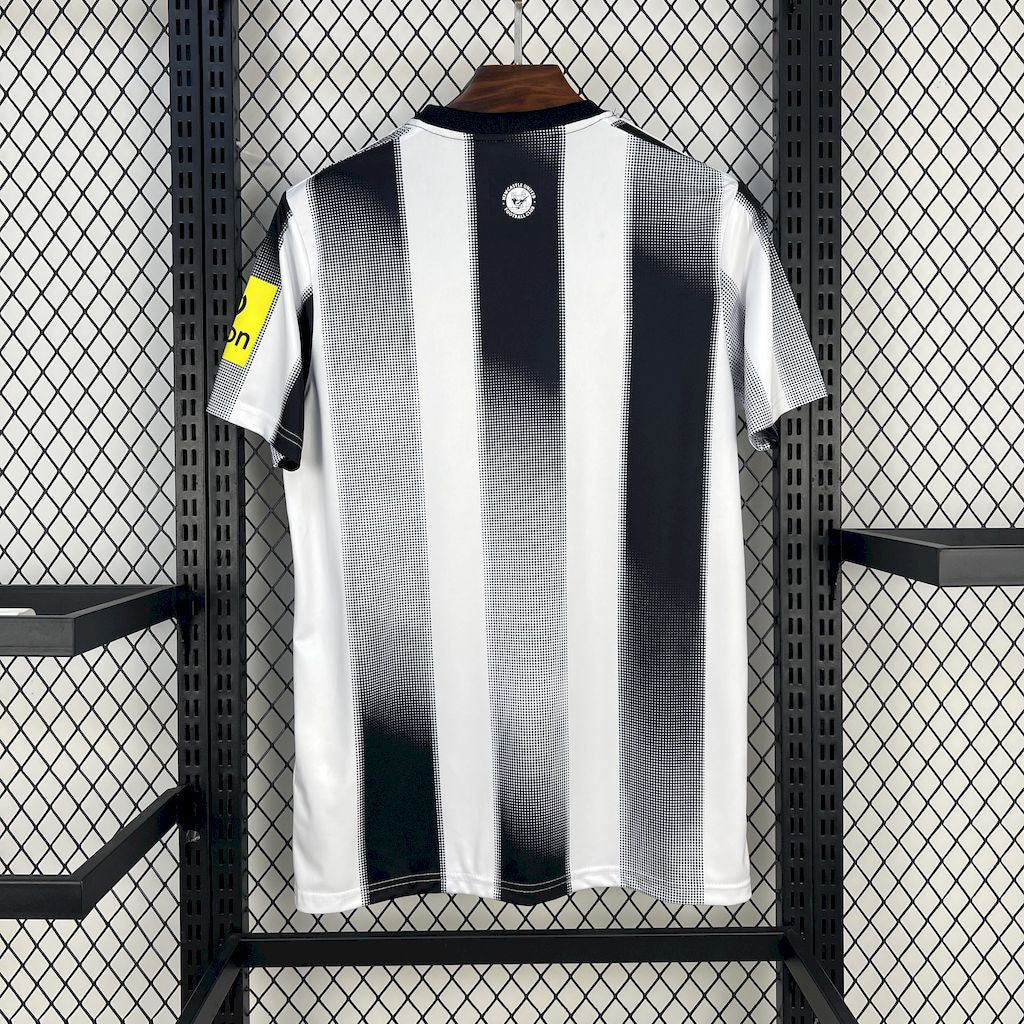 Maillot Newcastle Domicile 25/26