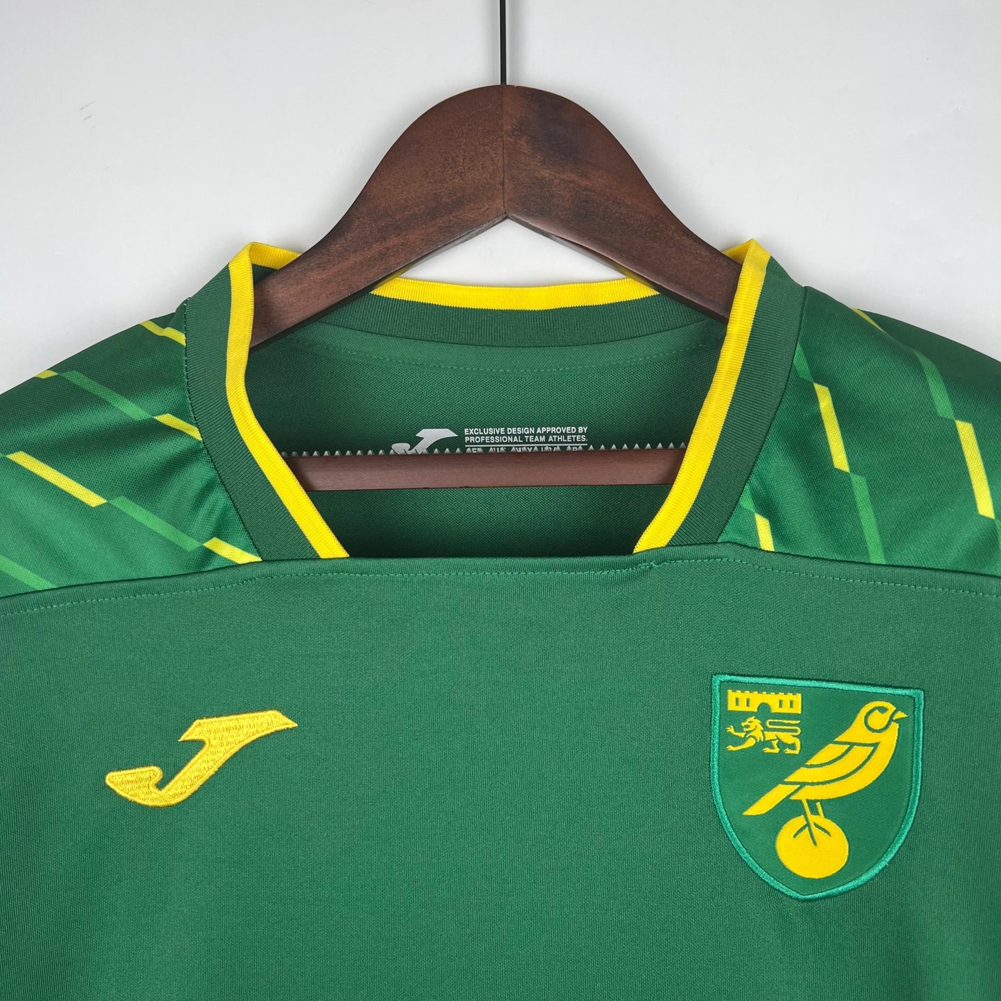 Camiseta Norwich Segunda Equipación 2023 2024