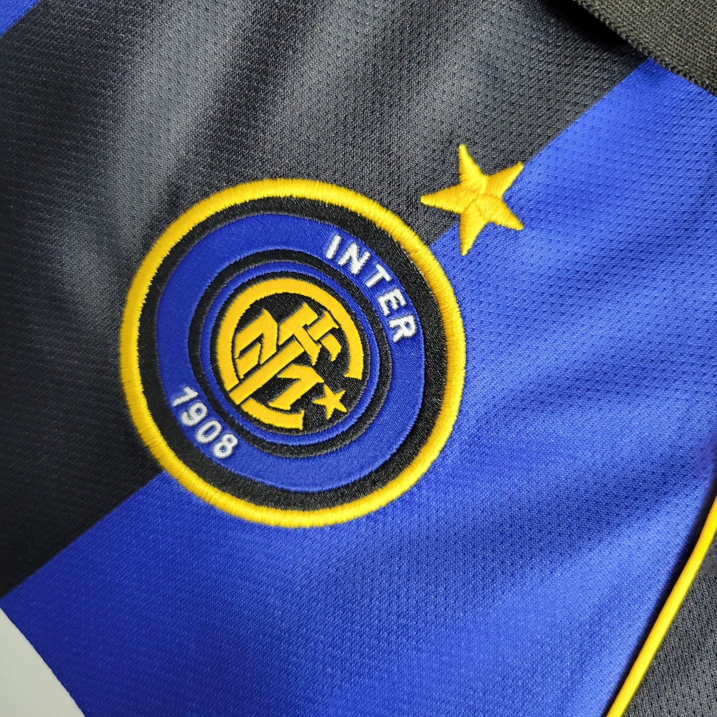 Camiseta retro del Inter de Milán 2001 2002