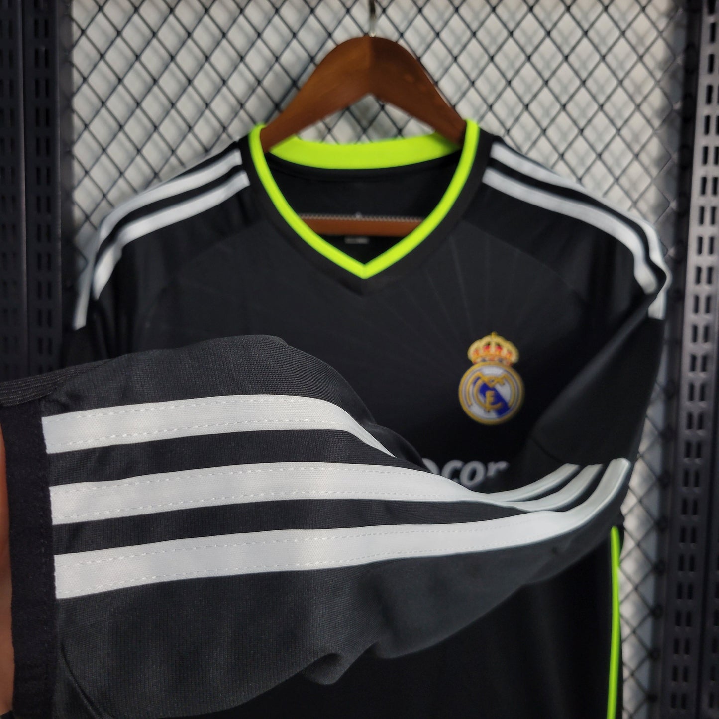 Camiseta Real Madrid Retro 2010 2011 Manga Larga