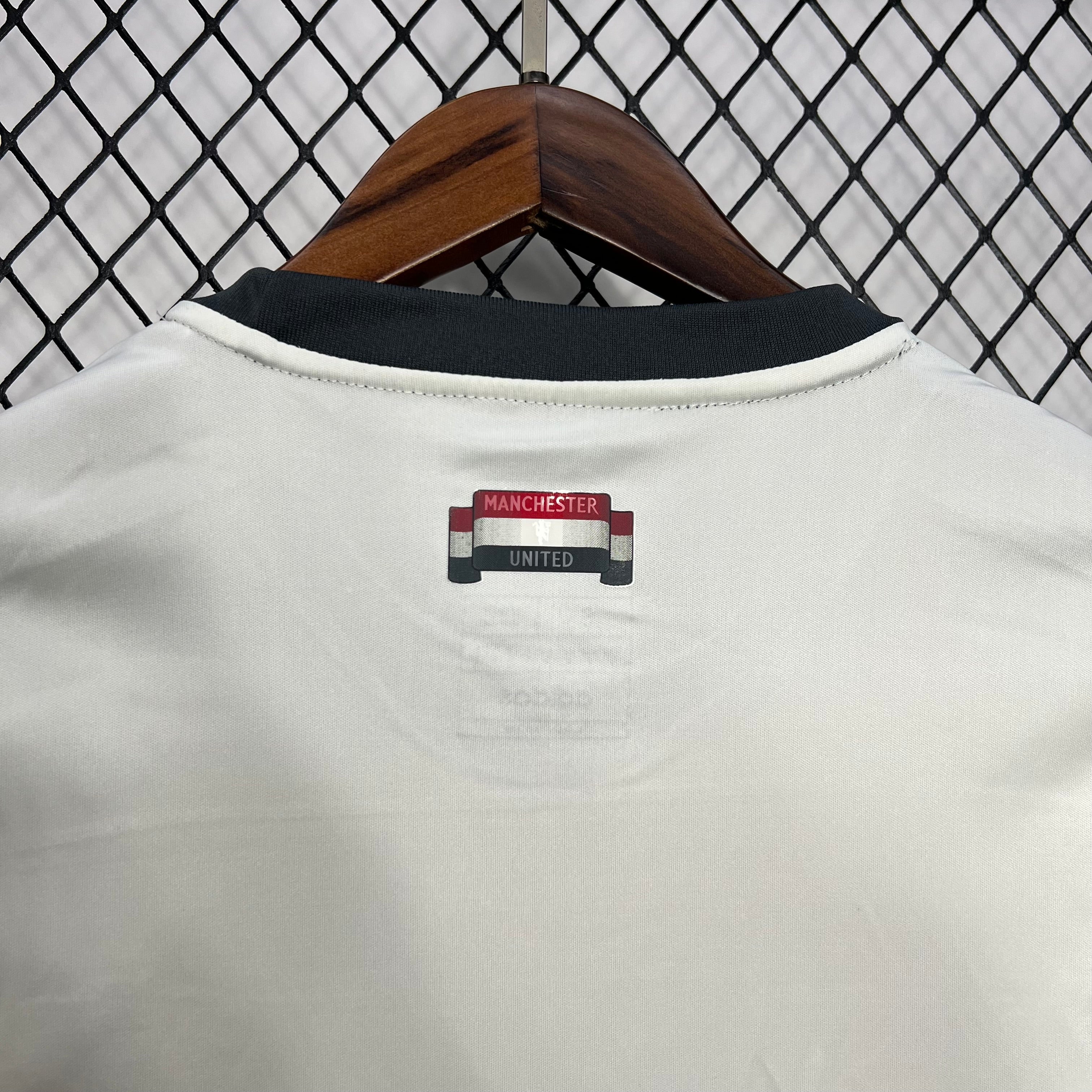 Terza maglia Manchester United 2024/2025