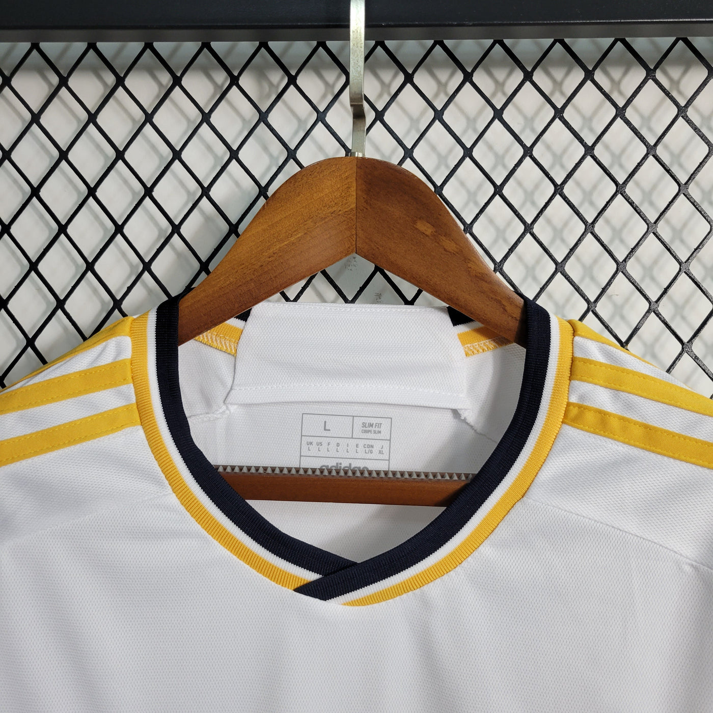 Maglia casalinga del Real Madrid 2023 2024