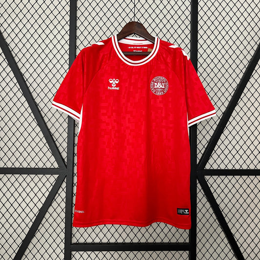 Camiseta Dinamarca Local 2024/2025