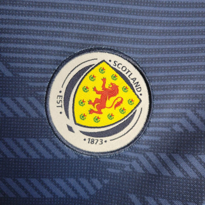 Primera equipación infantil de Escocia 24/25