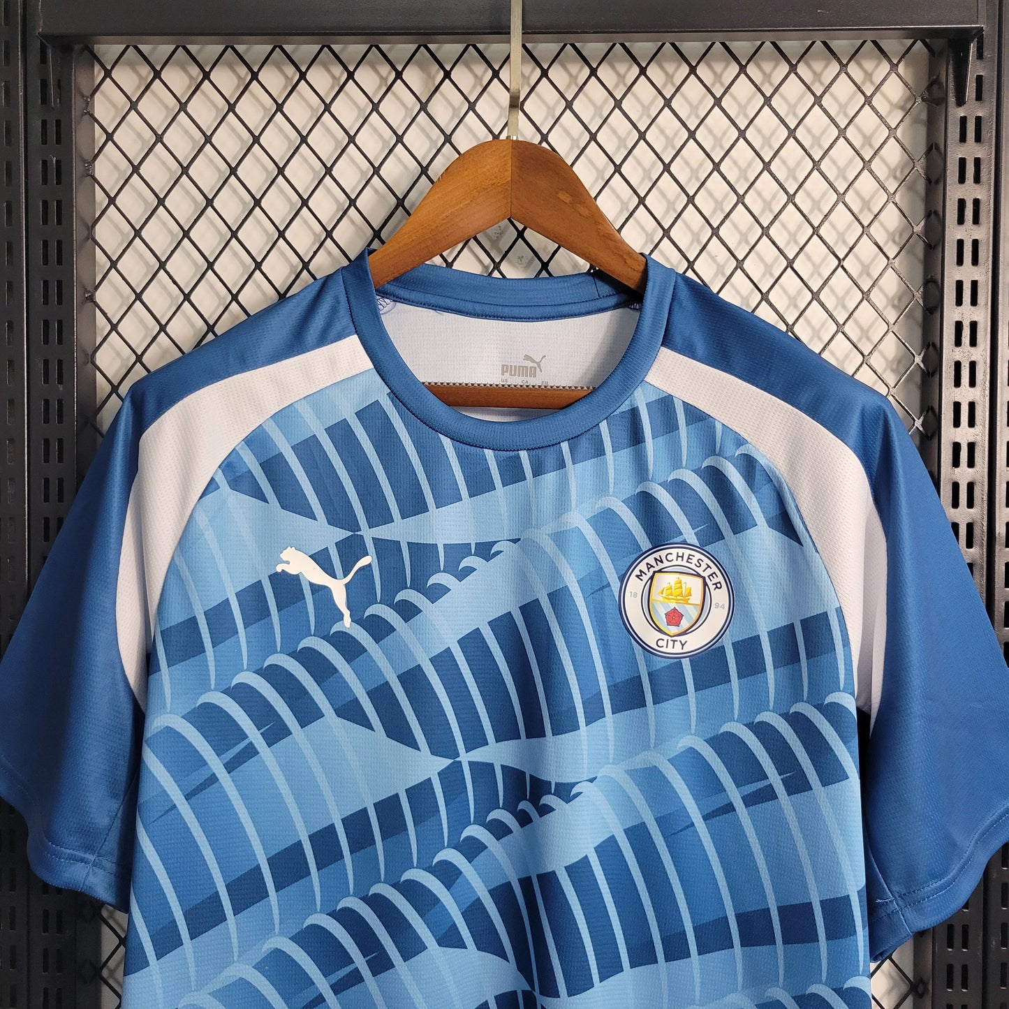 Manchester City maillot entraînement 2023 2024