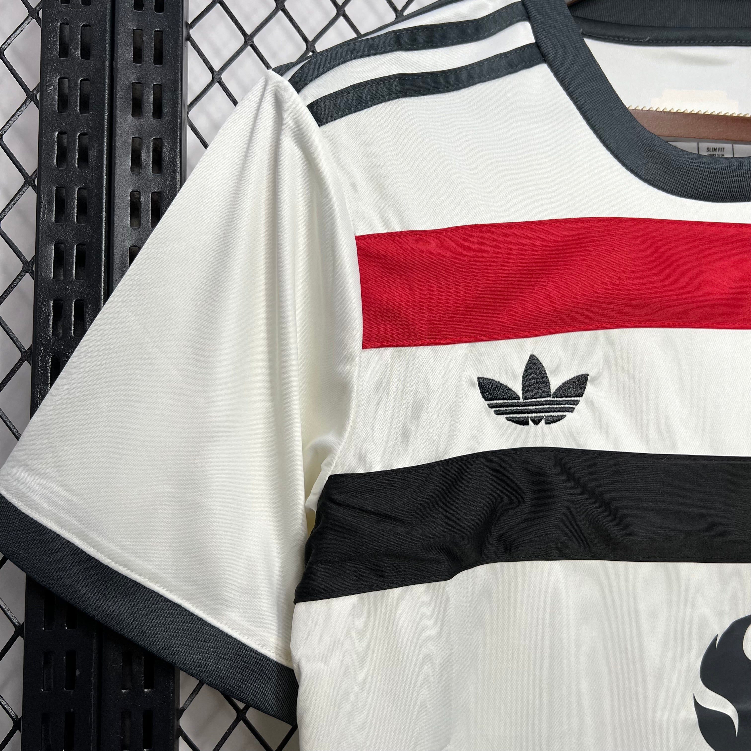 Terza maglia Manchester United 2024/2025