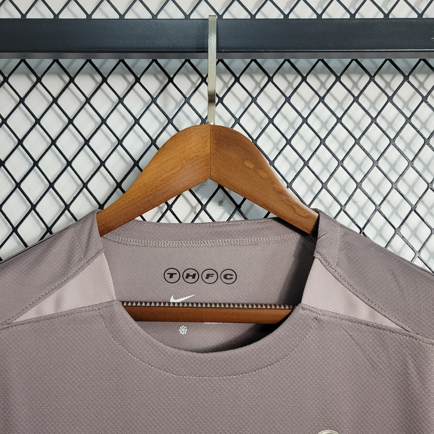 Terza maglia del Tottenham 2023 2024