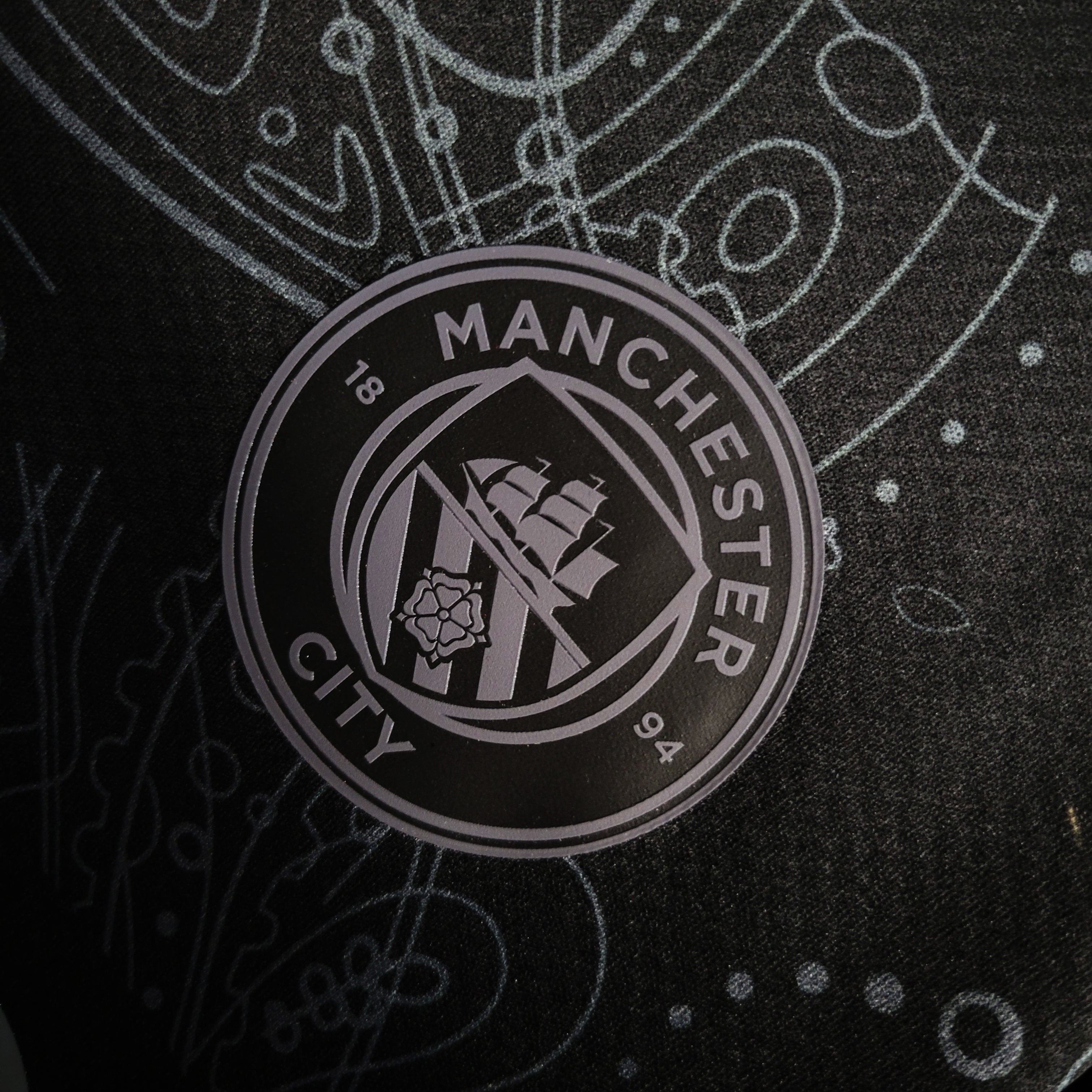 Maglia nera concept Manchester City 2023 2024