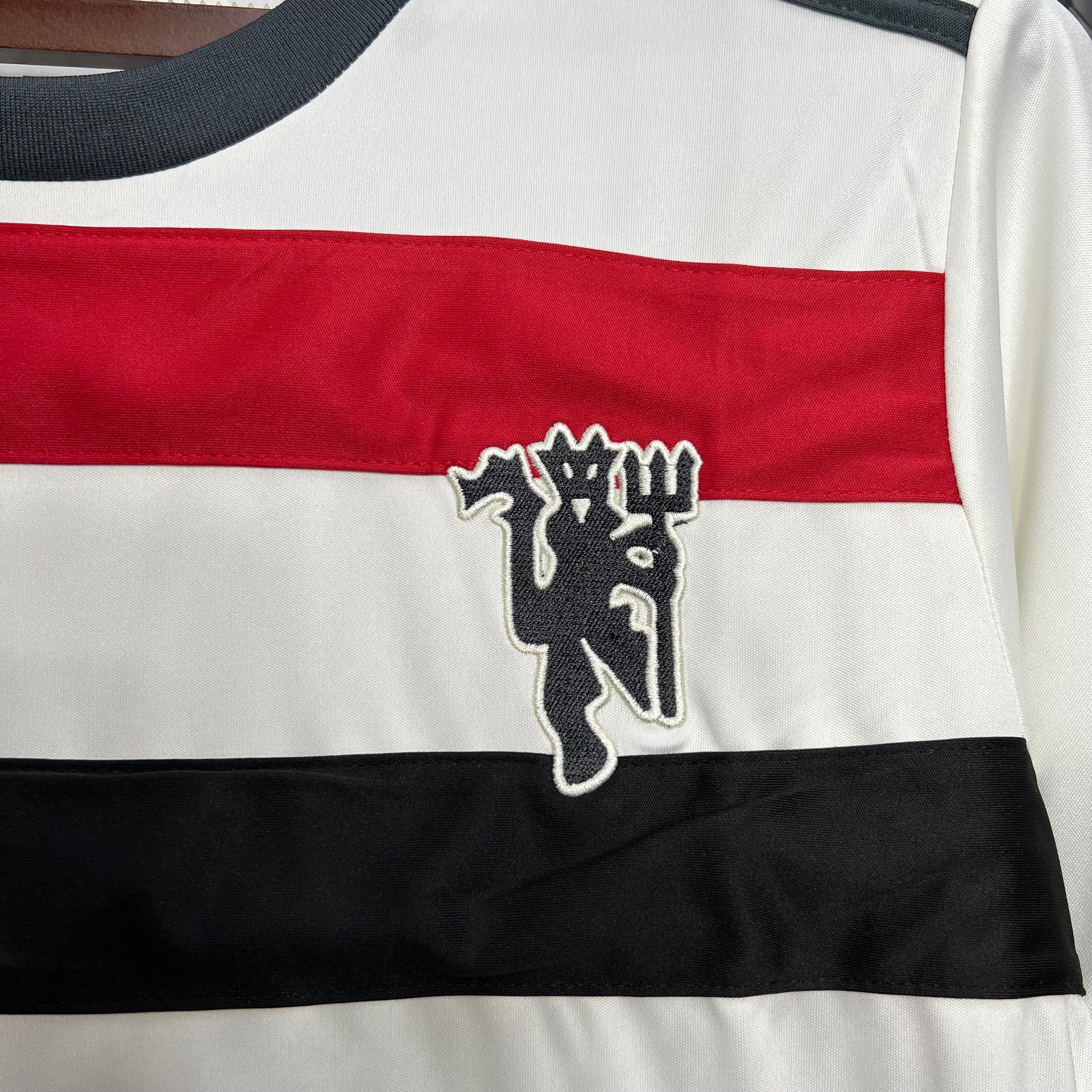 Terza maglia Manchester United 2024/2025