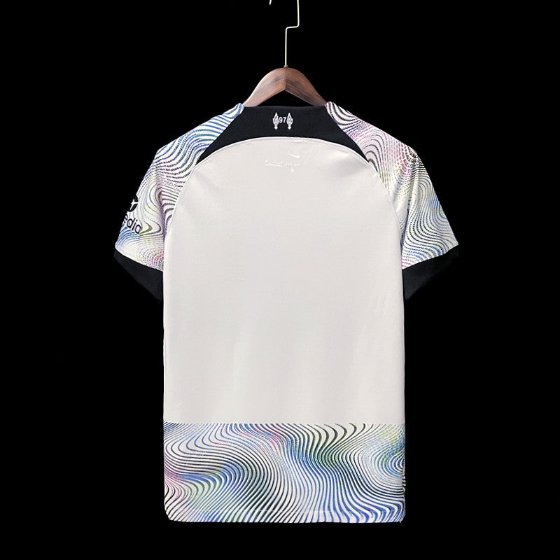 Maglia da trasferta del Liverpool 2022/23