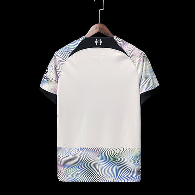 Maglia da trasferta del Liverpool 2022/23