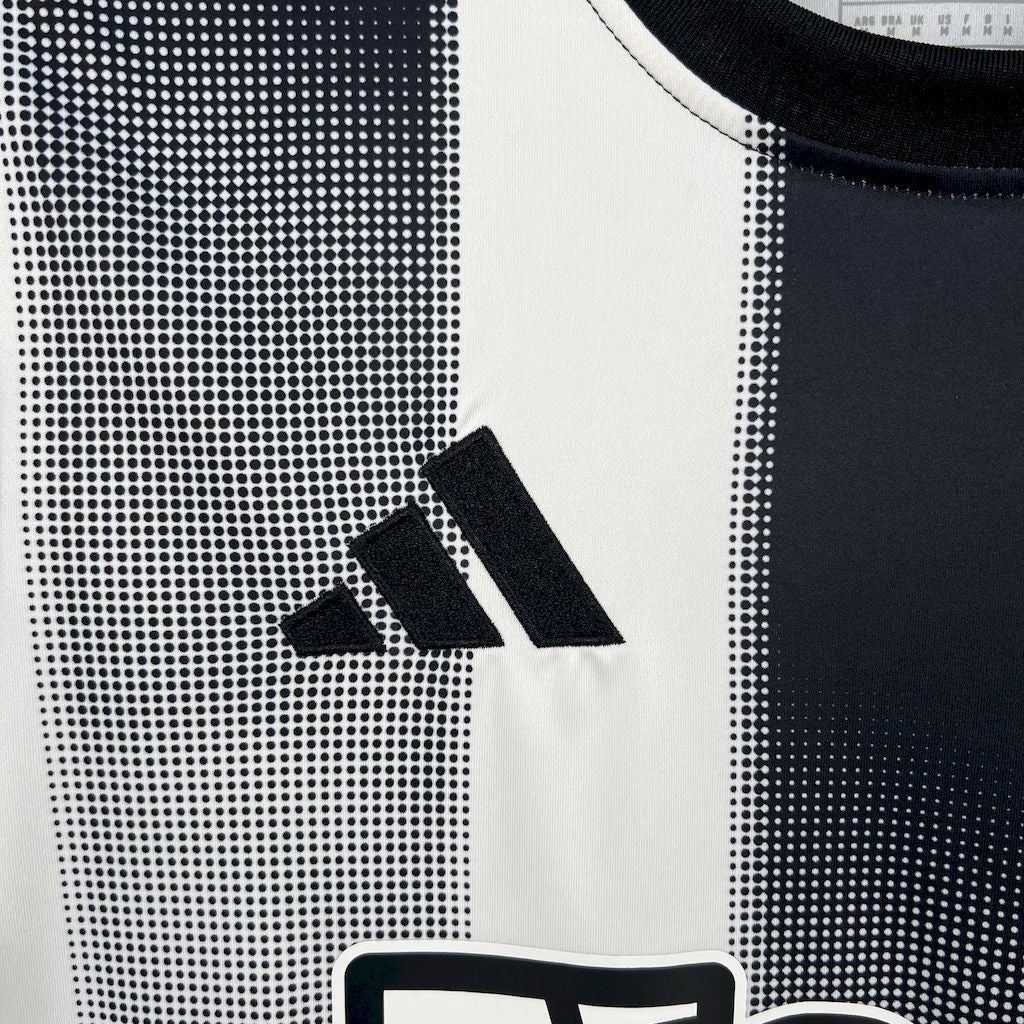 Maillot Newcastle Domicile 25/26