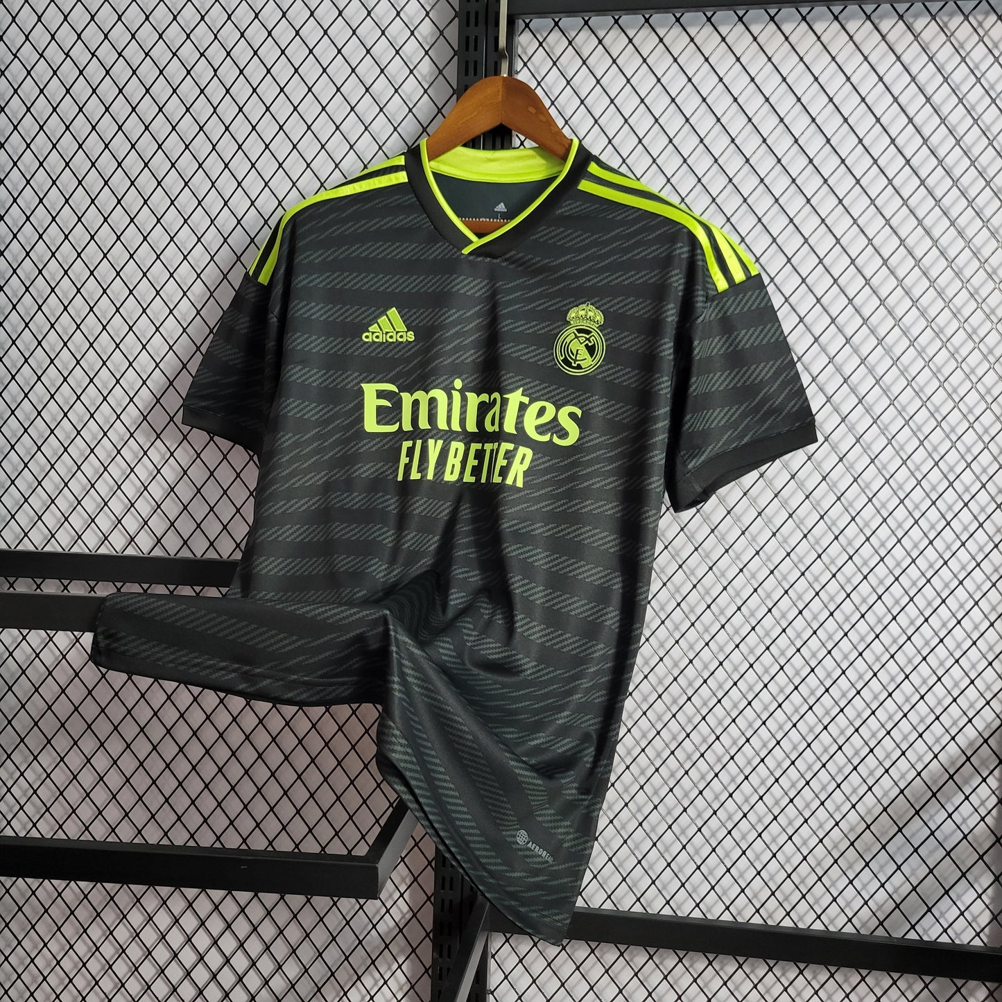 Tercera camiseta del Real Madrid 2023 2024