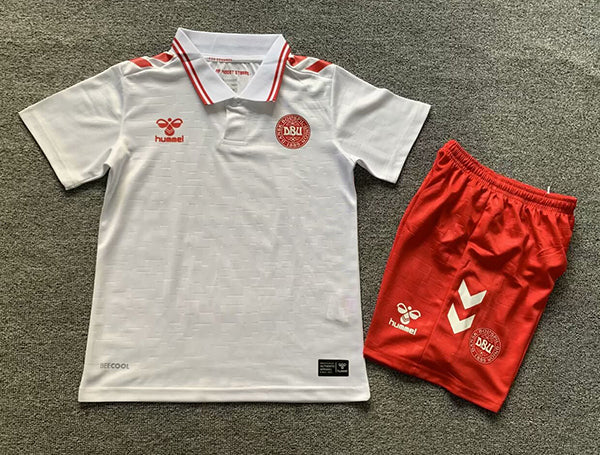 Kit Enfant Danemark Extérieur 2024