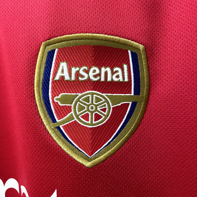 Maglia casalinga dell'Arsenal 2022 2023