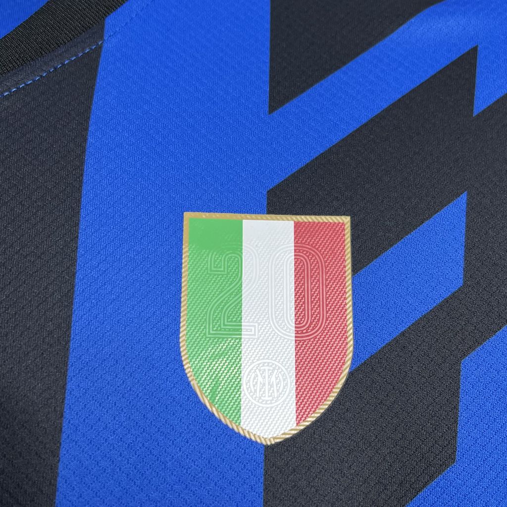 Terza maglia dell'Inter 2022/23