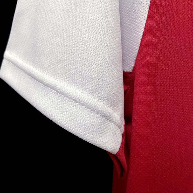 Maglia casalinga dell'Arsenal 2022 2023