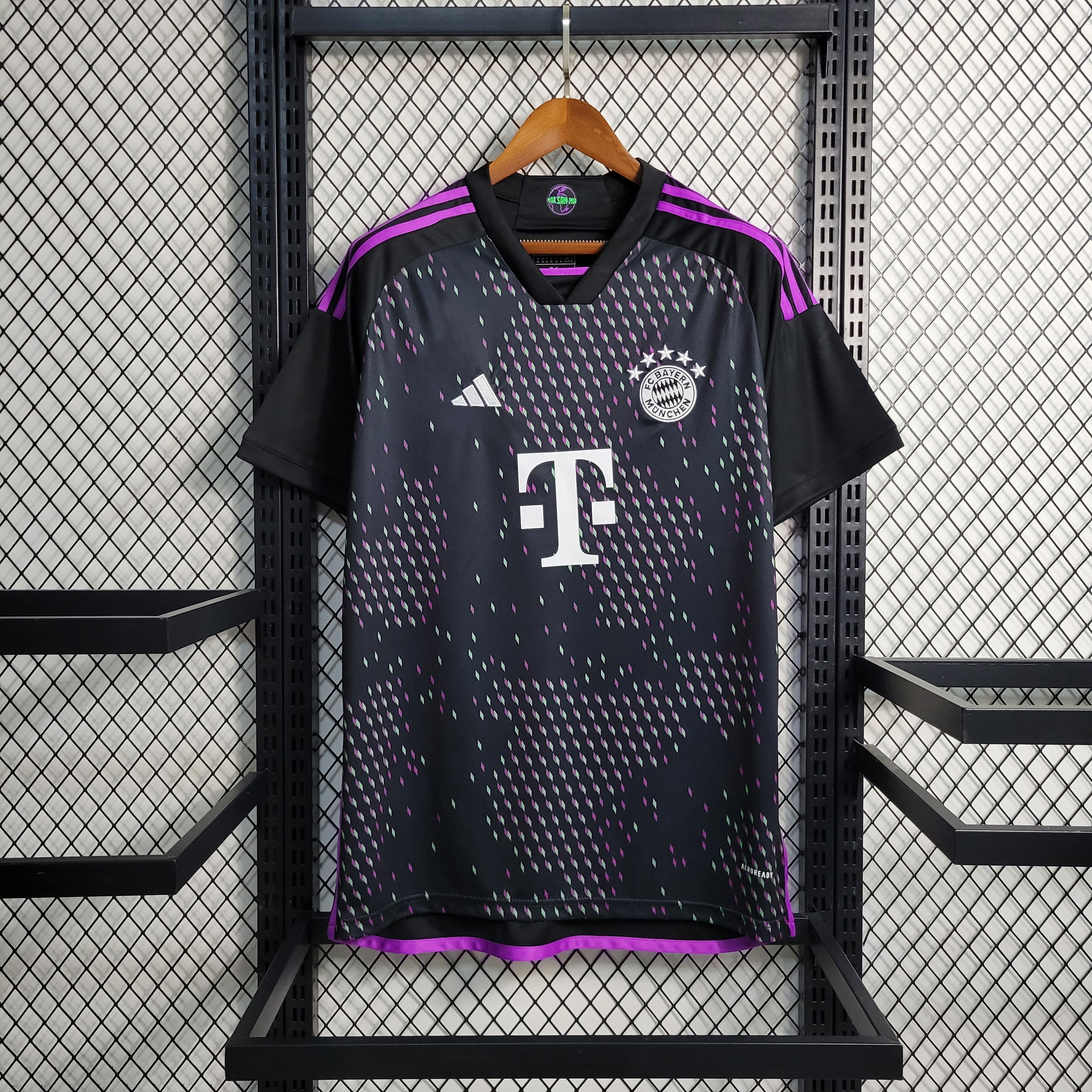Maglia da trasferta del Bayern Monaco 2023 2024