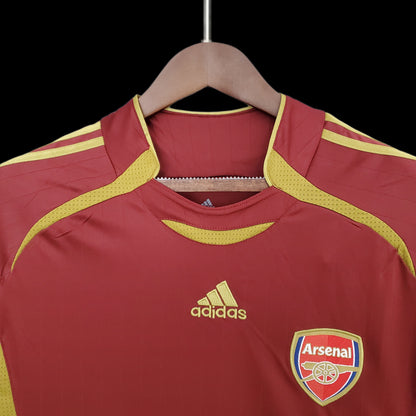 Colección Retro De Camisetas Del Arsenal 2021