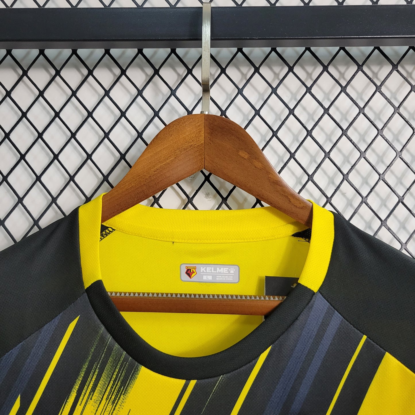 Watford maillot domicile 2023 2024