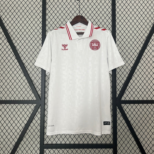 Camiseta Dinamarca Segunda 2024/2025