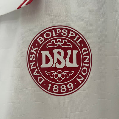 Camiseta Dinamarca Segunda 2024/2025