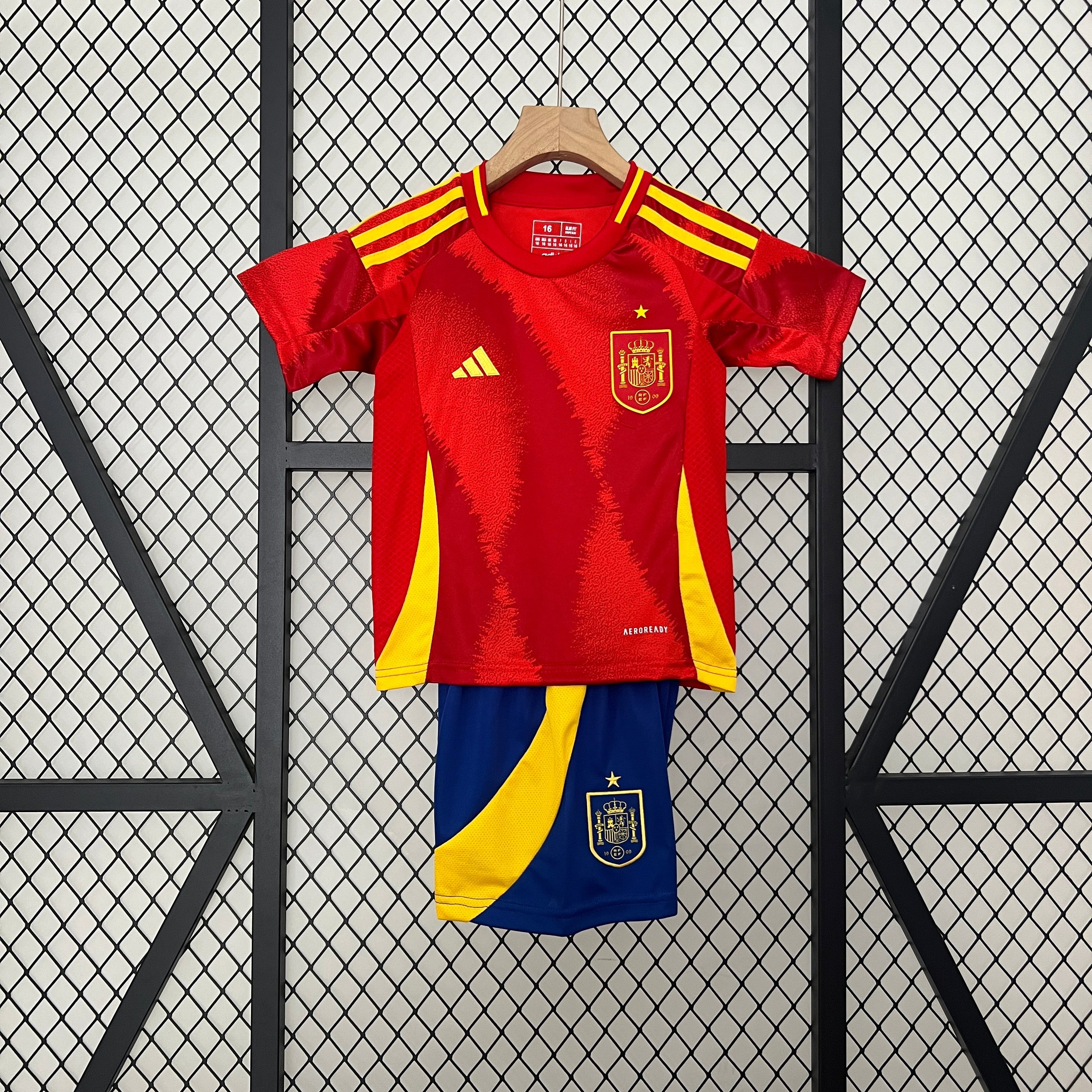 Kit Bambino Home Spagna 2024