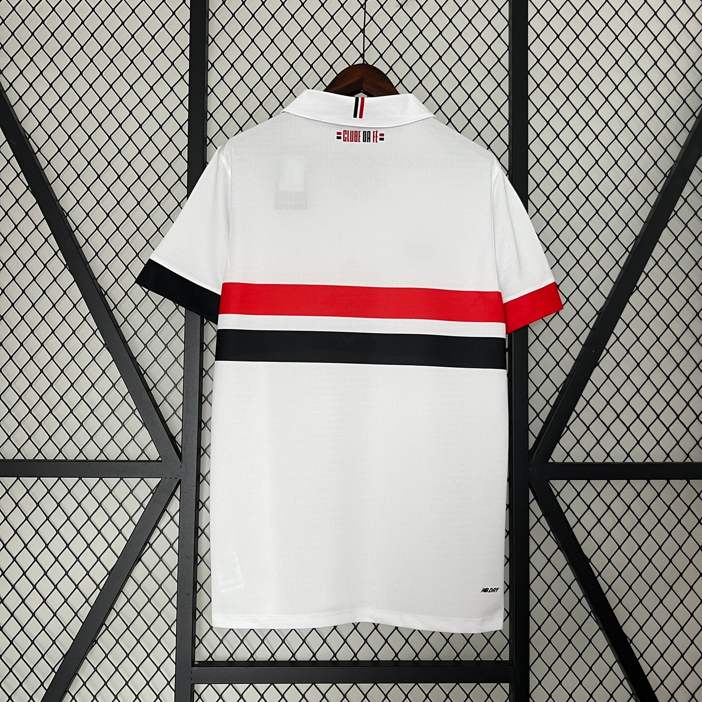 Camiseta local Sao Paulo 2024/2025