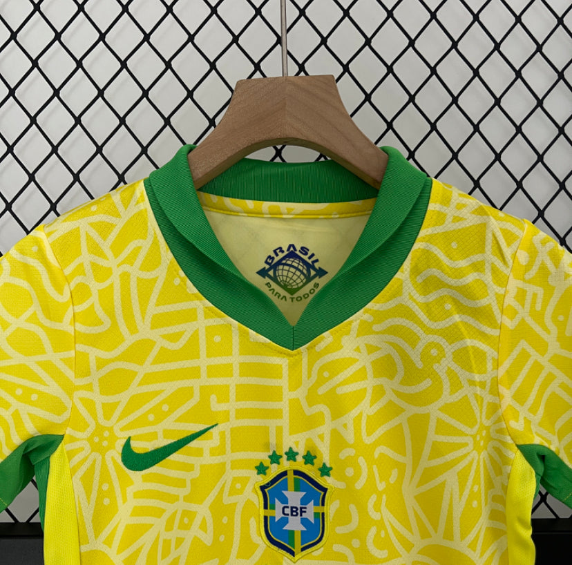 Kit Hogar Infantil Brasil 24/25