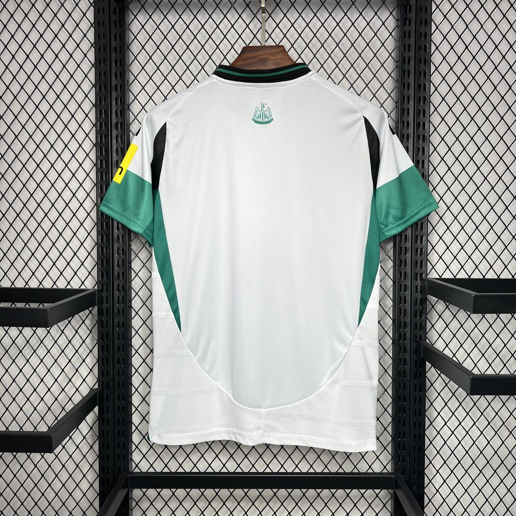 Terza maglia Newcastle 2024/2025