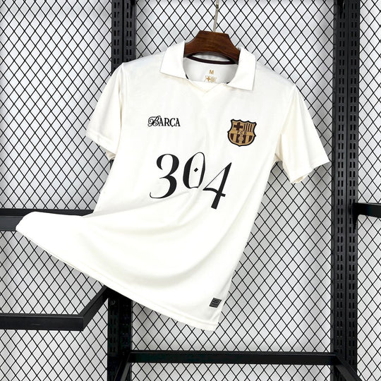 Maillot Barça 25/26 Lamine Yamal 10 (Neuf avec emballage d'origine) à Maillot Barça 25/26 Lamine Yamal 10 (Neuf avec emballage d'origine) à
