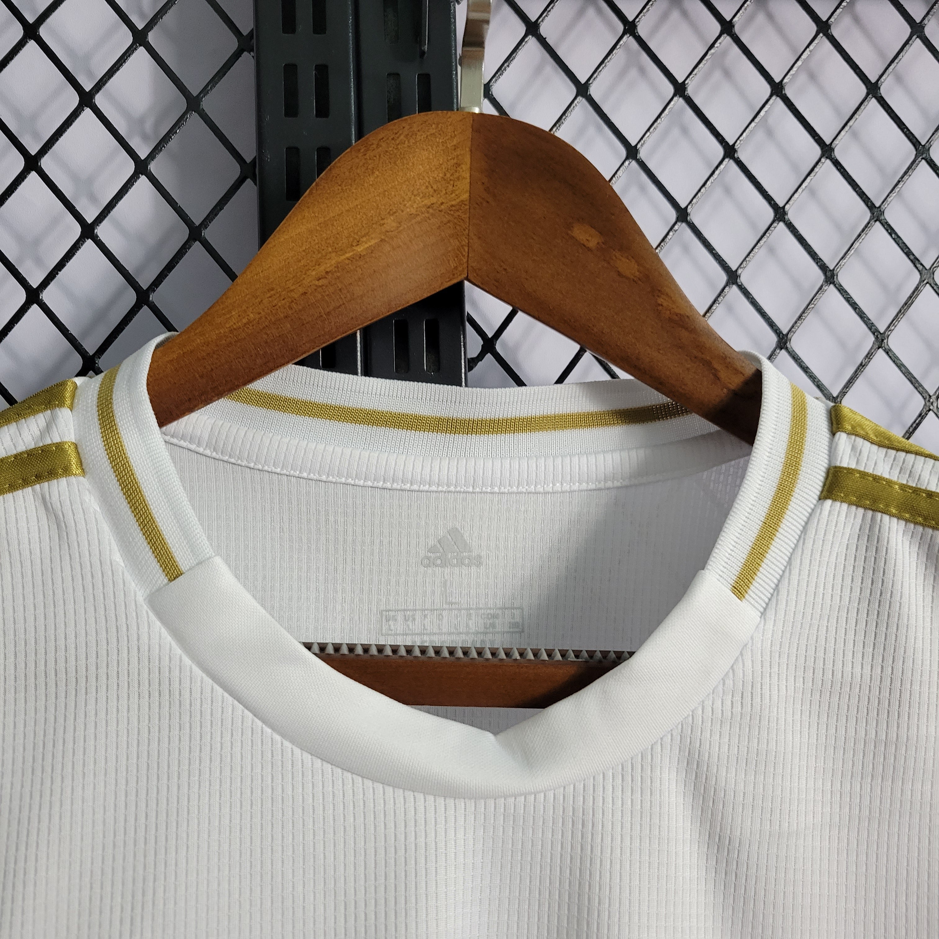 Maglia retrò Real Madrid 2018 2019