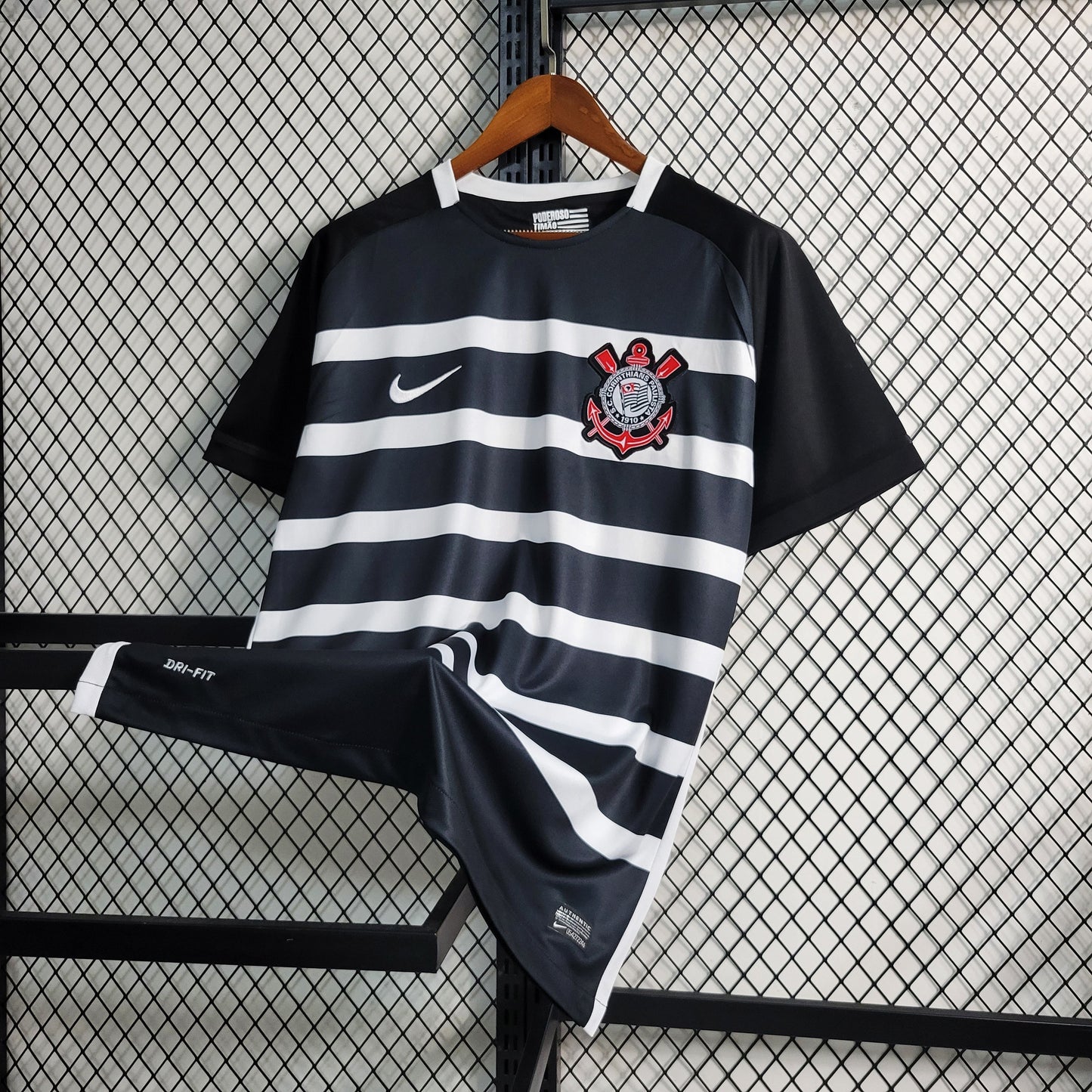 Camiseta retro corinthians 2014 2015