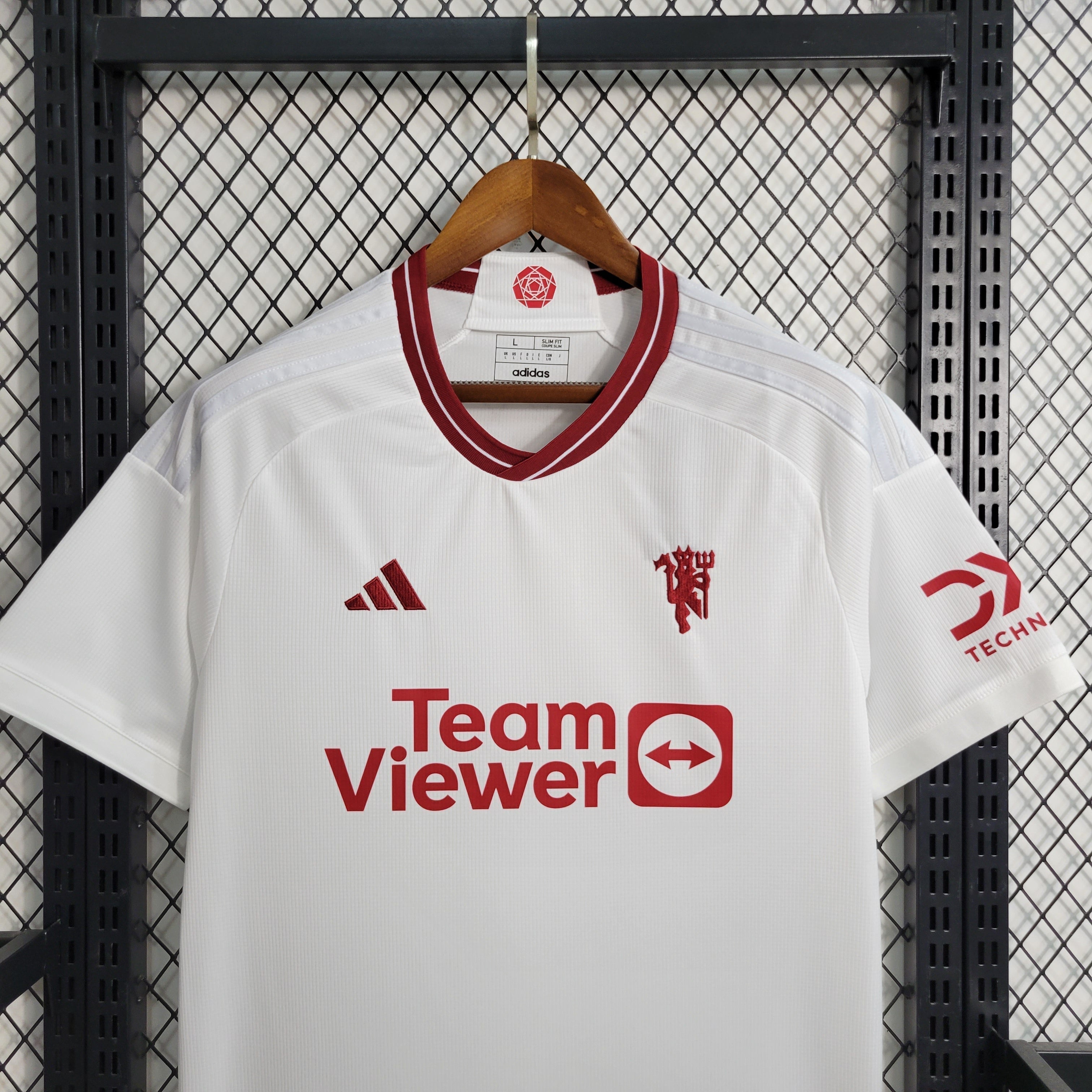 Maglia da trasferta del Manchester United 2023 2024