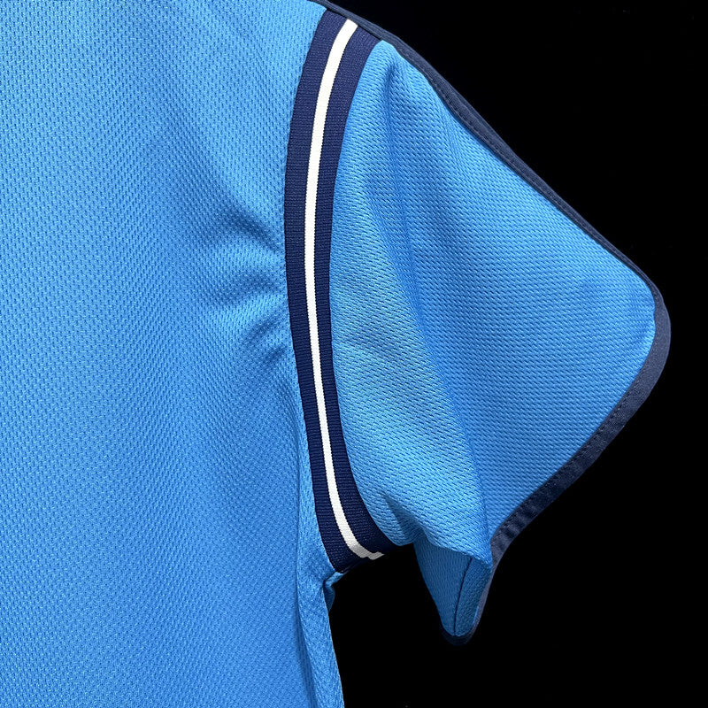 Camiseta retro del Manchester City