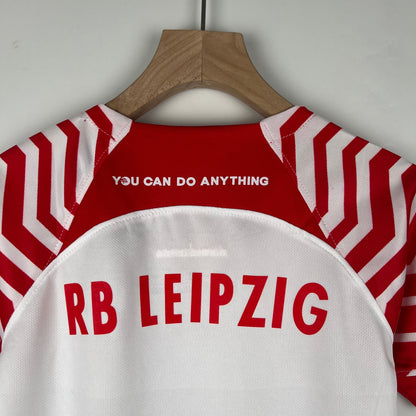 Equipación infantil RB Leipzig 2023 2024