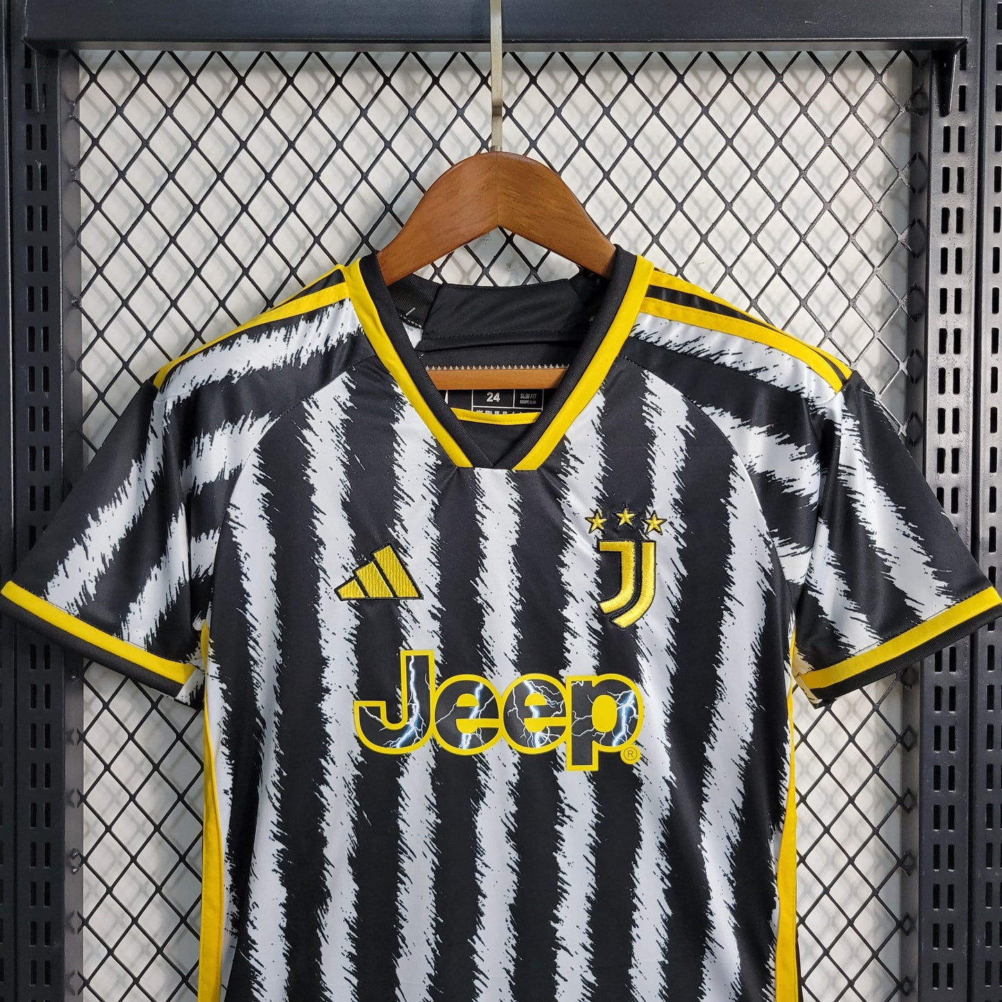 Equipación Juventus Infantil 2023 2024