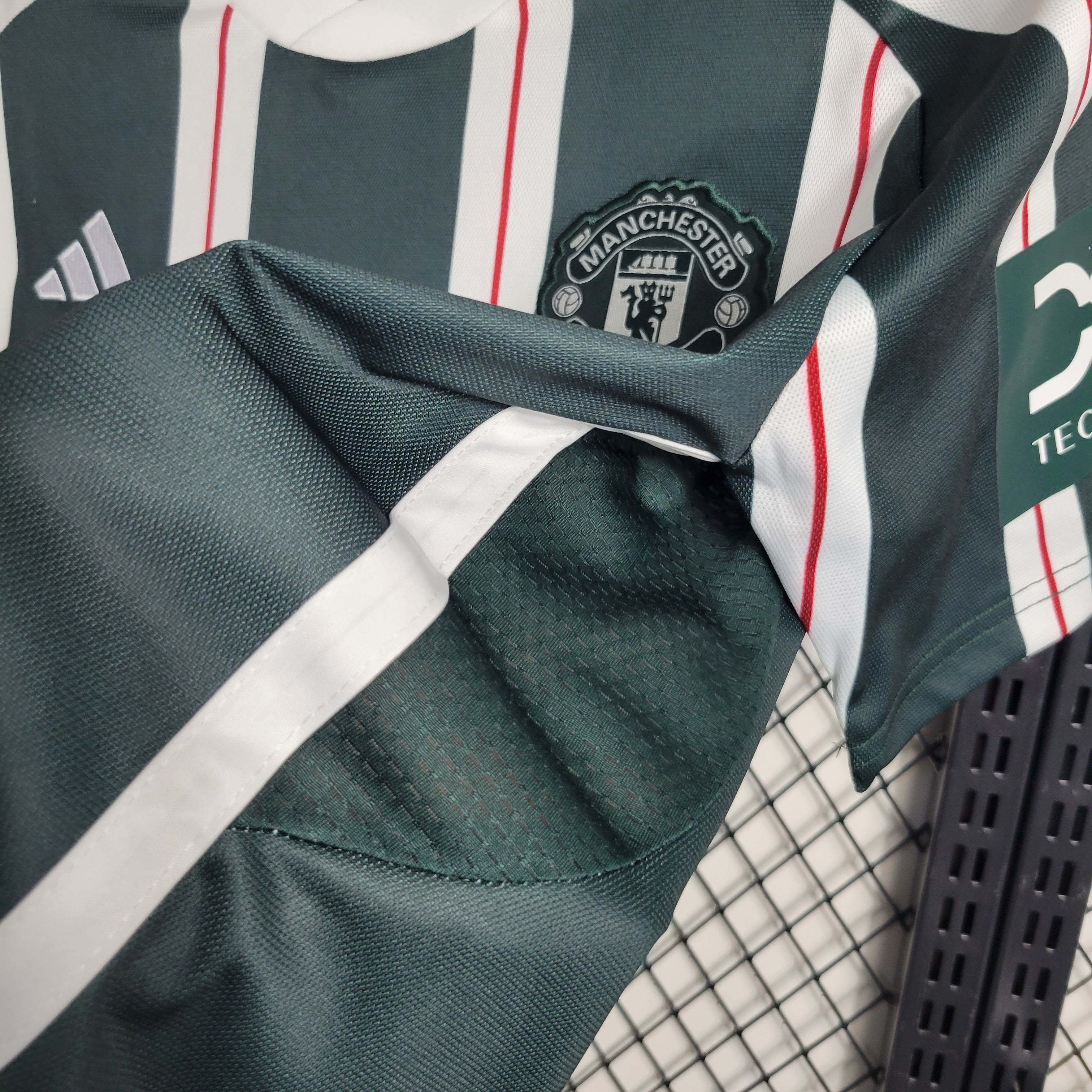 Maglia da trasferta del Manchester United 2023 2024