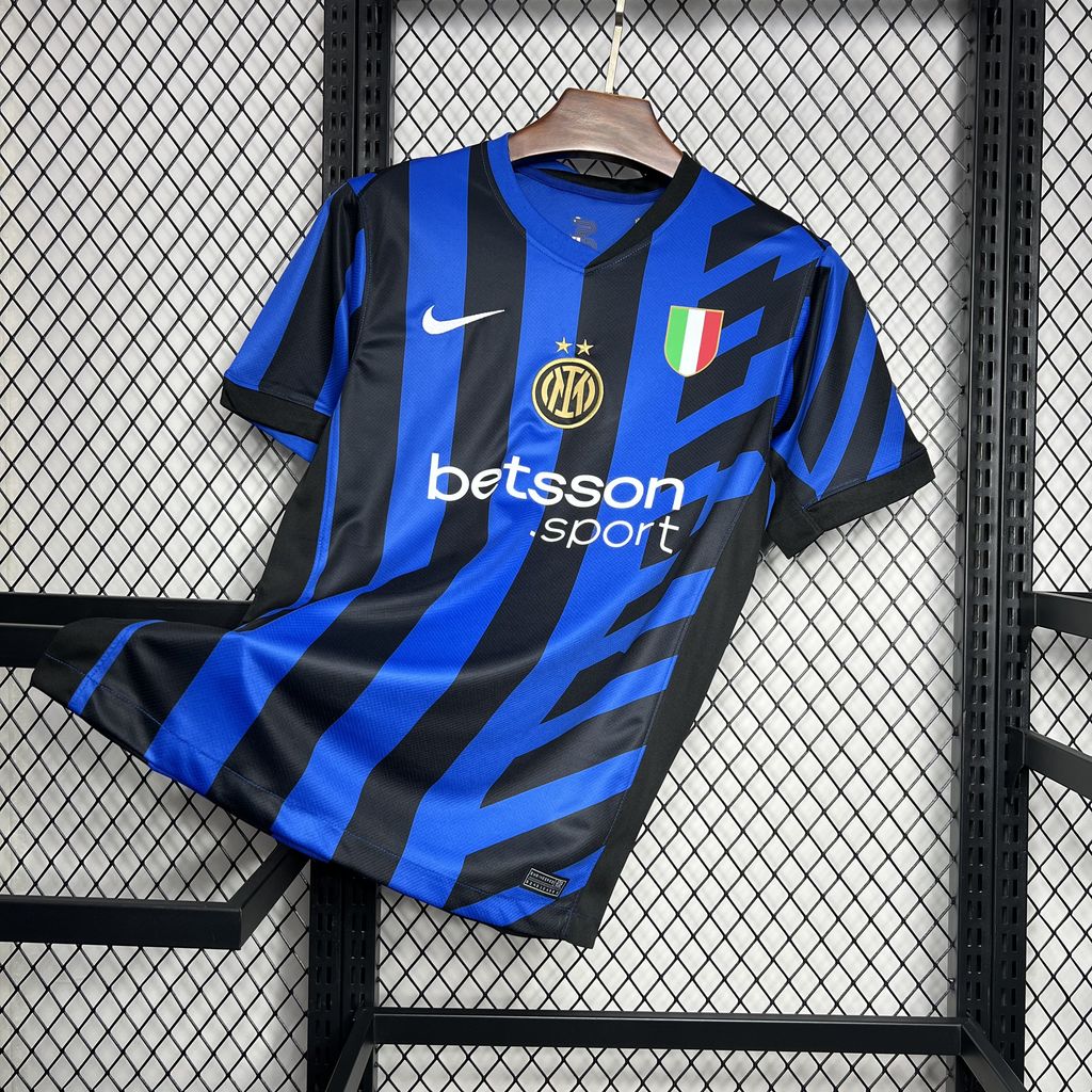 Terza maglia dell'Inter 2022/23