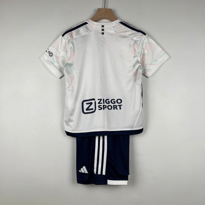 Kit Enfant Ajax 2023 2024