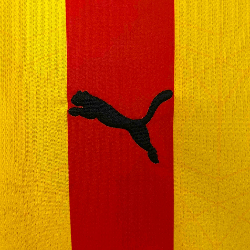 Lens maillot domicile 2024/25