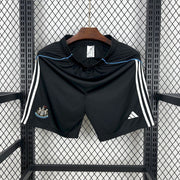 Short Newcastle Domicile 2025/26
