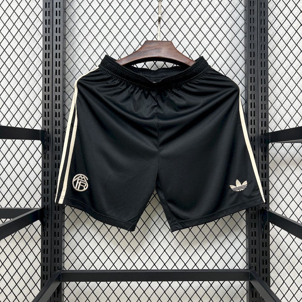 Short Bayern Munich Third 2025/26